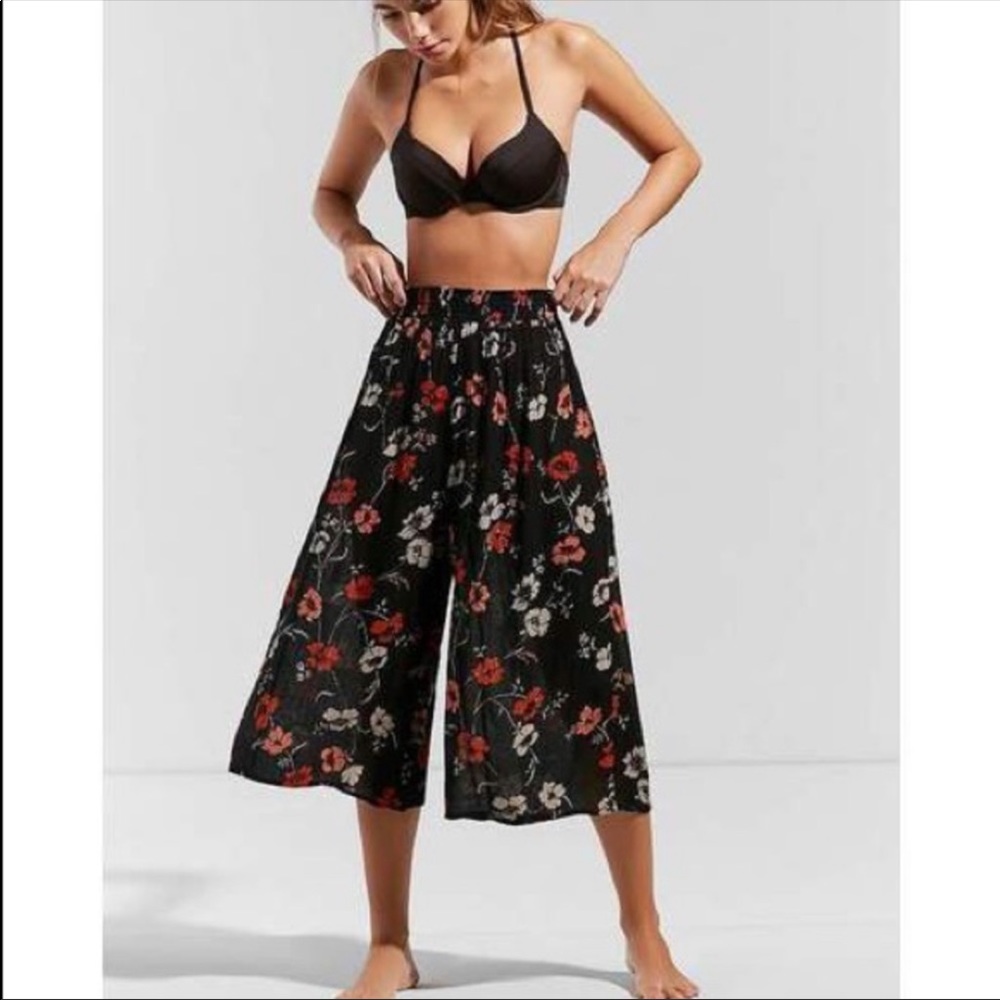 Floral Flowy Wide Leg Pants